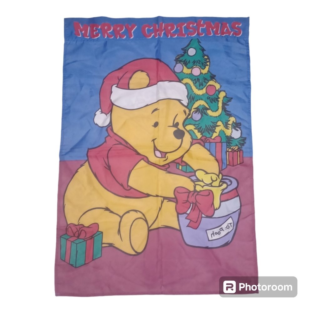 1999 Vintage DISNEY Winnie Pooh Merry Christmas Yard Indoor/Outdoor Flag 28"X40"